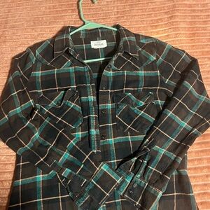 Shyanne Black and Teal Plaid Casual Shirt